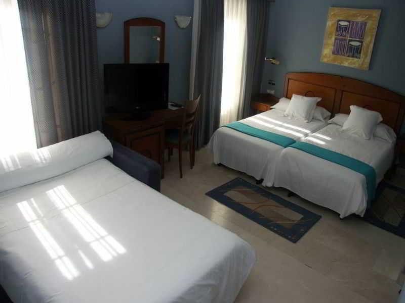 Apartamentos Atempo Aranjuez Esterno foto